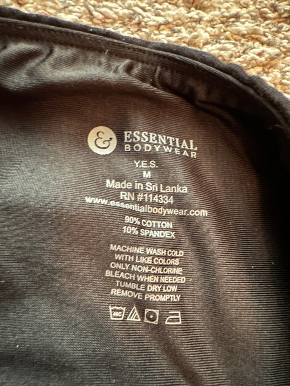 Essential Bodywear Black Skirted Leggings for Women - - Picture 3 of 3